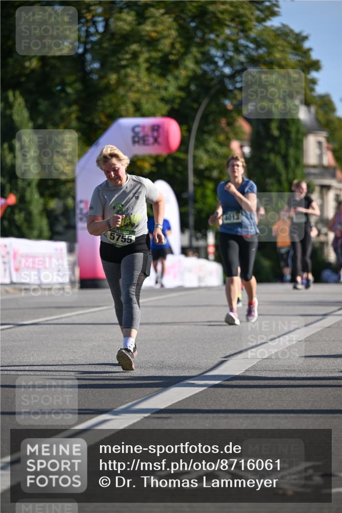 07.09.2025 - BARMER Alsterlauf Dr. Thomas Lammeyer http://msf.ph/oto/8716061 07.09.2025 09:53:41 Laufen 5755 meine-sportfotos.de