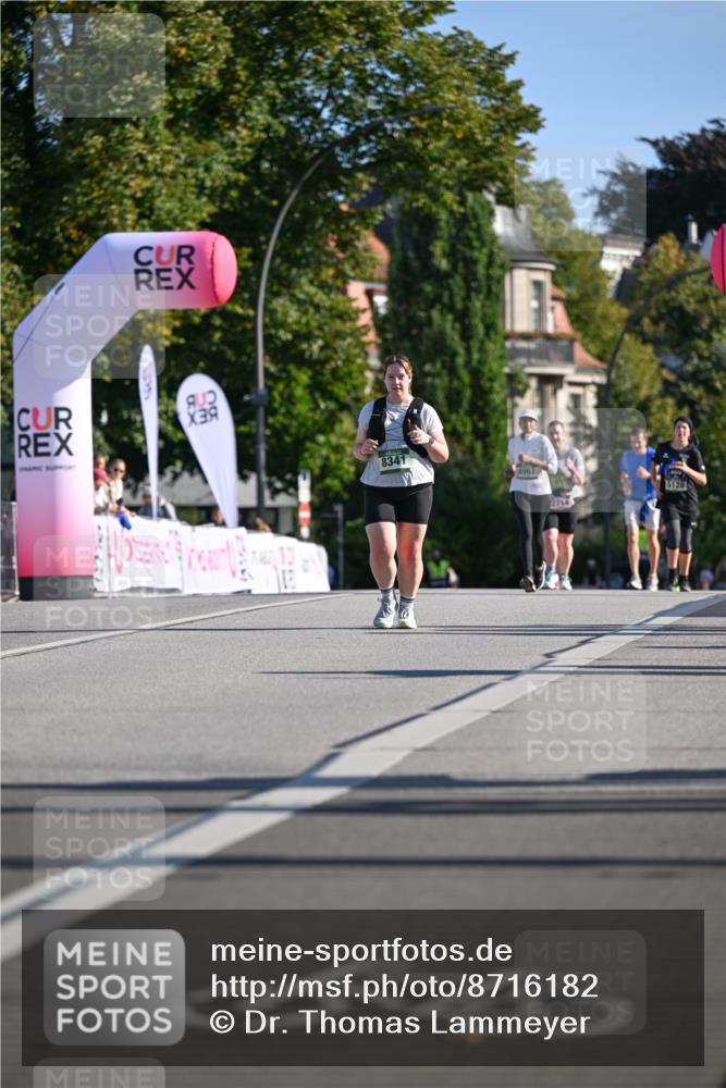 07.09.2025 - BARMER Alsterlauf Dr. Thomas Lammeyer http://msf.ph/oto/8716182 07.09.2025 09:54:09 Laufen 8341, 1967, 5128 meine-sportfotos.de
