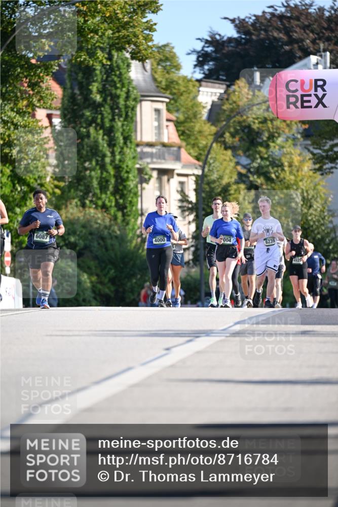07.09.2025 - BARMER Alsterlauf Dr. Thomas Lammeyer http://msf.ph/oto/8716784 07.09.2025 09:56:09 Laufen 6087, 4000, 004, 6239, 492 meine-sportfotos.de