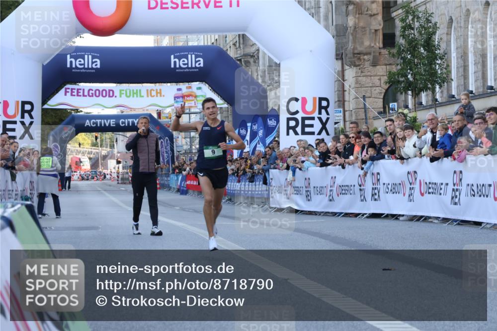 07.09.2025 - BARMER Alsterlauf Strokosch-Dieckow http://msf.ph/oto/8718790 07.09.2025 09:29:47 Ziel 9 meine-sportfotos.de