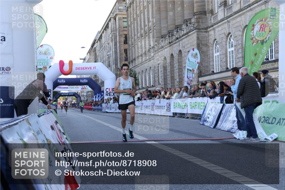 07.09.2025 - BARMER Alsterlauf Strokosch-Dieckow http://msf.ph/oto/8718908 07.09.2025 09:32:31 Ziel 4744 meine-sportfotos.de