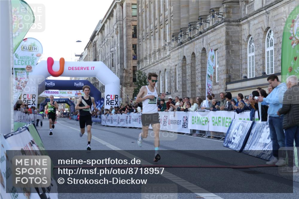 07.09.2025 - BARMER Alsterlauf Strokosch-Dieckow http://msf.ph/oto/8718957 07.09.2025 09:33:41 Ziel 11, 3083, 4961 meine-sportfotos.de