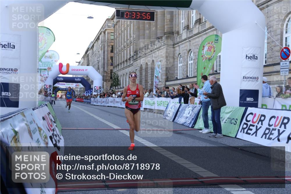 07.09.2025 - BARMER Alsterlauf Strokosch-Dieckow http://msf.ph/oto/8718978 07.09.2025 09:33:55 Ziel 22, 5783, 8199 meine-sportfotos.de