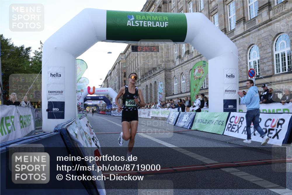 07.09.2025 - BARMER Alsterlauf Strokosch-Dieckow http://msf.ph/oto/8719000 07.09.2025 09:34:14 Ziel 3966 meine-sportfotos.de