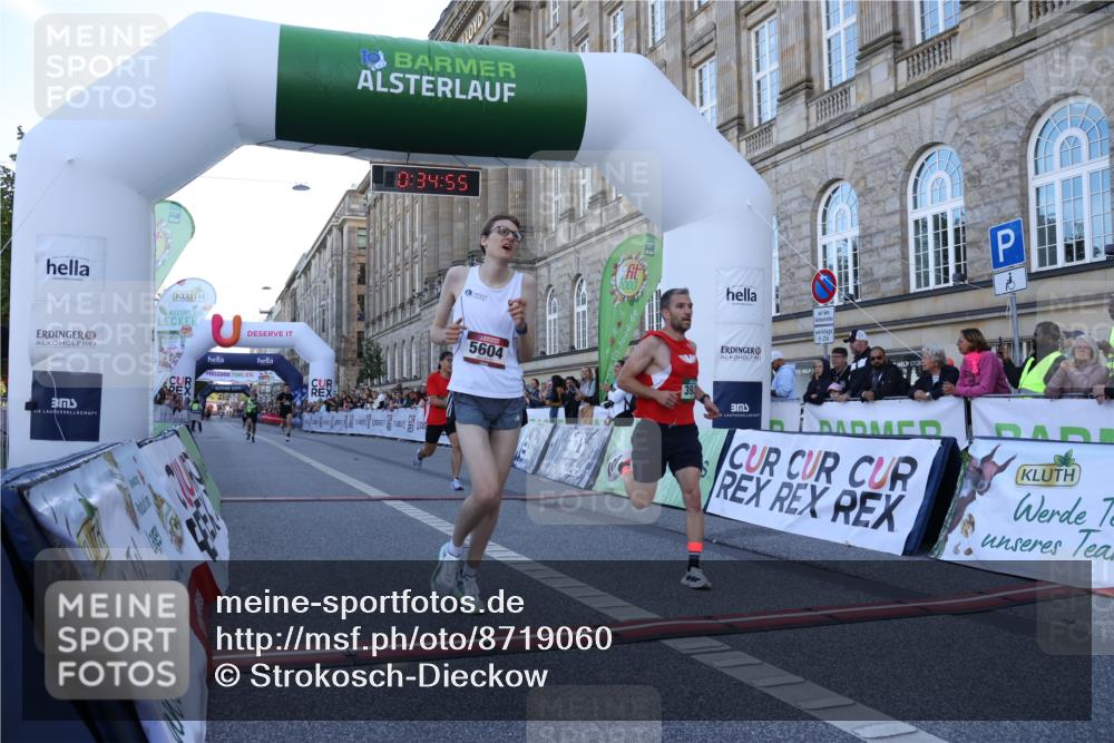 07.09.2025 - BARMER Alsterlauf Strokosch-Dieckow http://msf.ph/oto/8719060 07.09.2025 09:34:54 Ziel 3926, 4138, 4286, 4288, 5604, 5641, 8037 meine-sportfotos.de