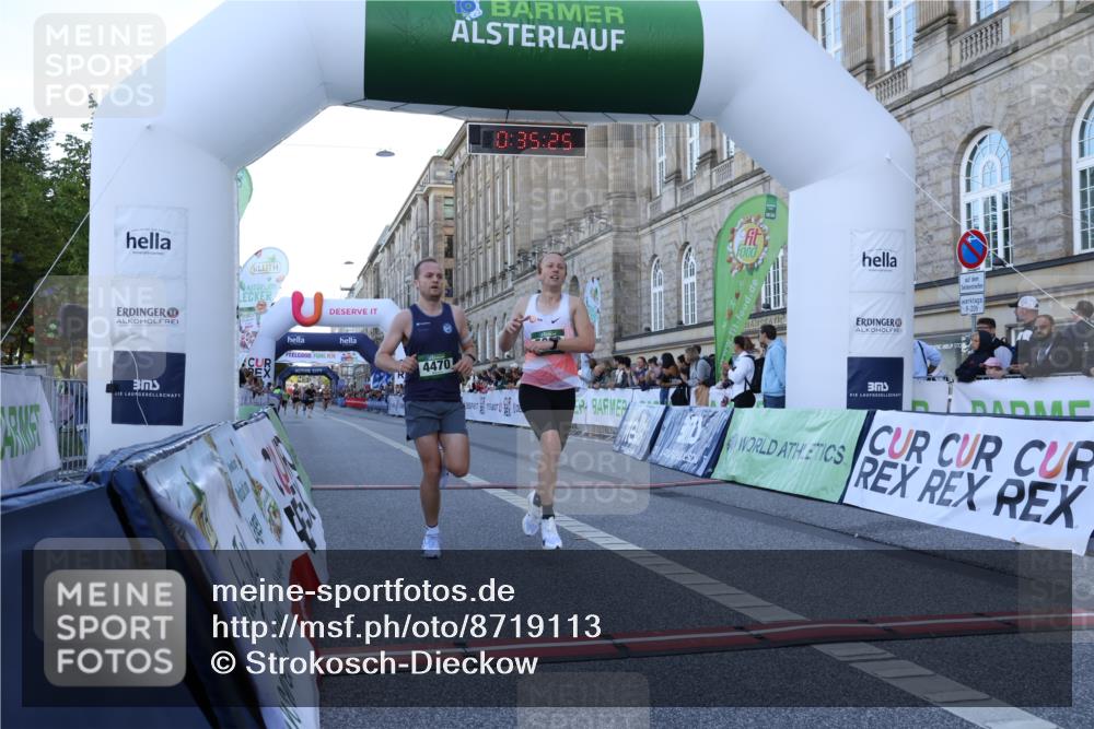 07.09.2025 - BARMER Alsterlauf Strokosch-Dieckow http://msf.ph/oto/8719113 07.09.2025 09:35:23 Ziel 4470, 5892 meine-sportfotos.de