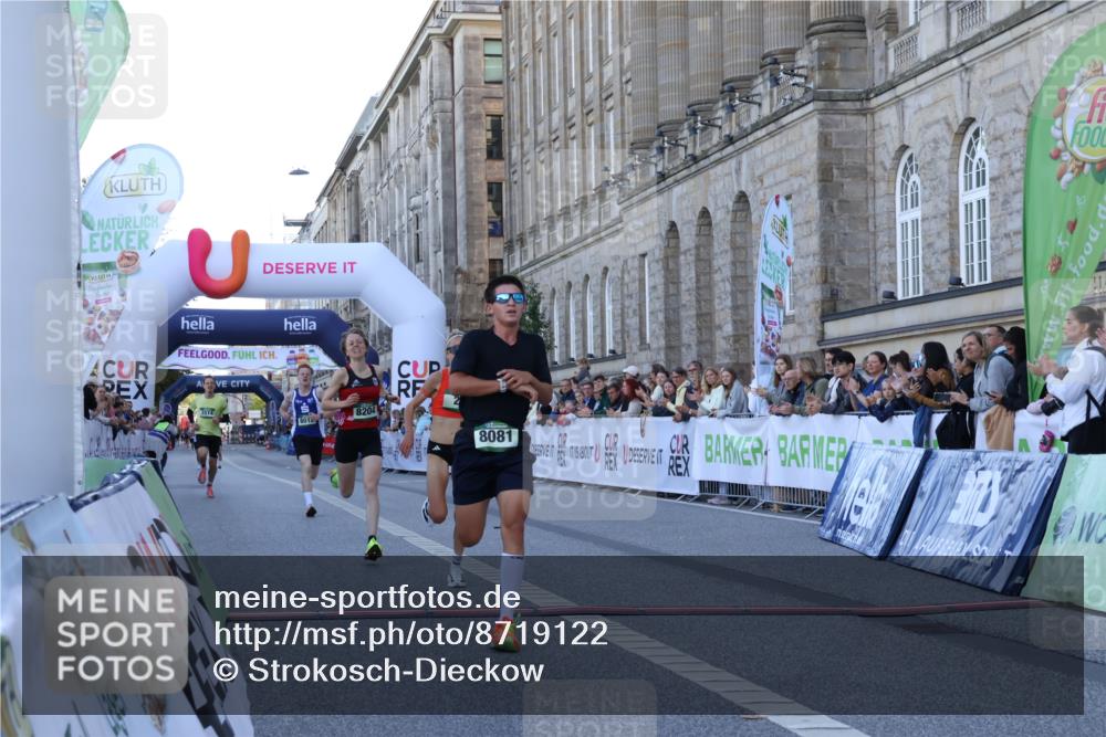 07.09.2025 - BARMER Alsterlauf Strokosch-Dieckow http://msf.ph/oto/8719122 07.09.2025 09:35:30 Ziel 26, 3514, 8012, 8081, 8204 meine-sportfotos.de