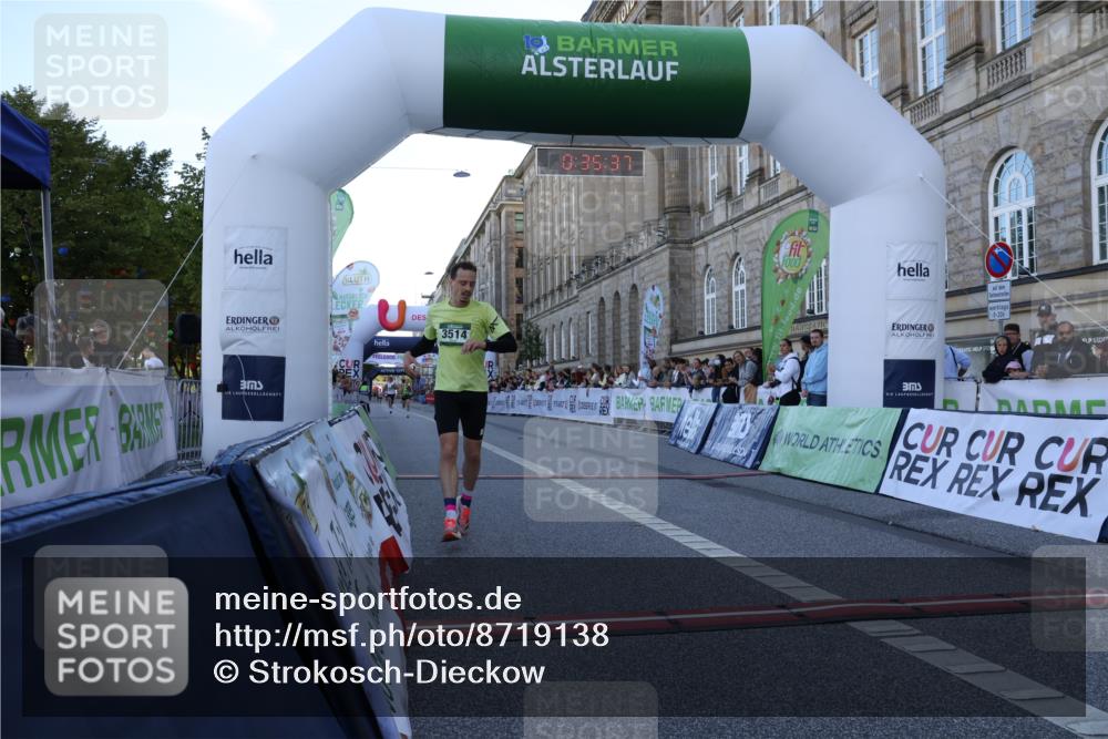 07.09.2025 - BARMER Alsterlauf Strokosch-Dieckow http://msf.ph/oto/8719138 07.09.2025 09:35:36 Ziel 25, 26, 3514, 5390, 8012, 8081, 8204 meine-sportfotos.de