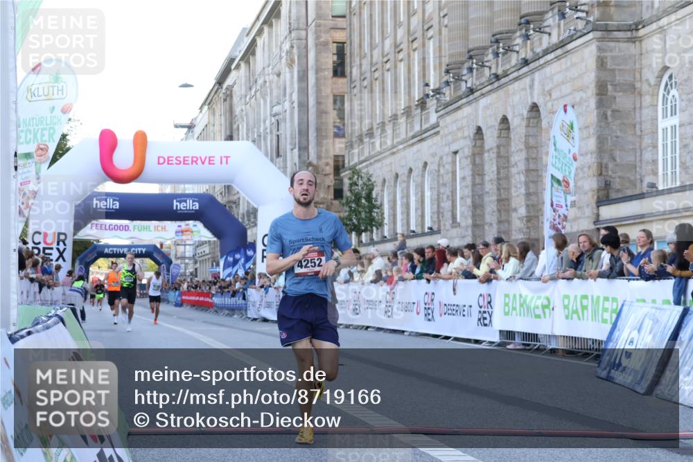 07.09.2025 - BARMER Alsterlauf Strokosch-Dieckow http://msf.ph/oto/8719166 07.09.2025 09:35:59 Ziel 4252, 5148, 5666, 6316 meine-sportfotos.de