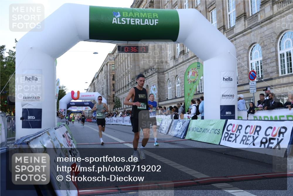 07.09.2025 - BARMER Alsterlauf Strokosch-Dieckow http://msf.ph/oto/8719202 07.09.2025 09:36:16 Ziel 3417, 3422, 4041, 4614, 4685, 5206, 5354, 5754 meine-sportfotos.de