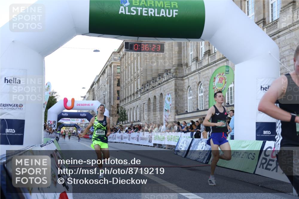 07.09.2025 - BARMER Alsterlauf Strokosch-Dieckow http://msf.ph/oto/8719219 07.09.2025 09:36:21 Ziel 3417, 4614, 4647, 4685, 5354, 5754 meine-sportfotos.de