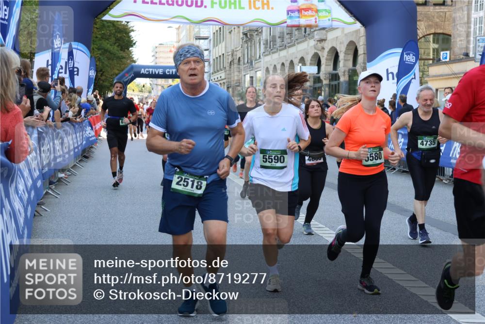 07.09.2025 - BARMER Alsterlauf Strokosch-Dieckow http://msf.ph/oto/8719277 07.09.2025 10:02:49 Ziel 2020, 2294, 2334, 2393, 2482, 2542, 2947, 3053, 3137, 3229, 3237, 3238, 3240, 3708, 3773, 4093, 4172, 4276, 4278, 4643, 4812, 4960, 4973, 5151, 5427, 5522, 5665, 5781, 5804, 5845, 6207, 8271 meine-sportfotos.de