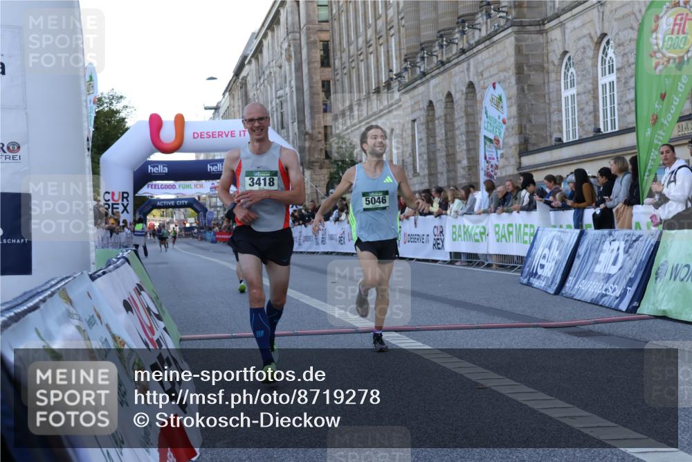 07.09.2025 - BARMER Alsterlauf Strokosch-Dieckow http://msf.ph/oto/8719278 07.09.2025 09:36:59 Ziel 3418, 4853, 5046, 5066, 5700 meine-sportfotos.de