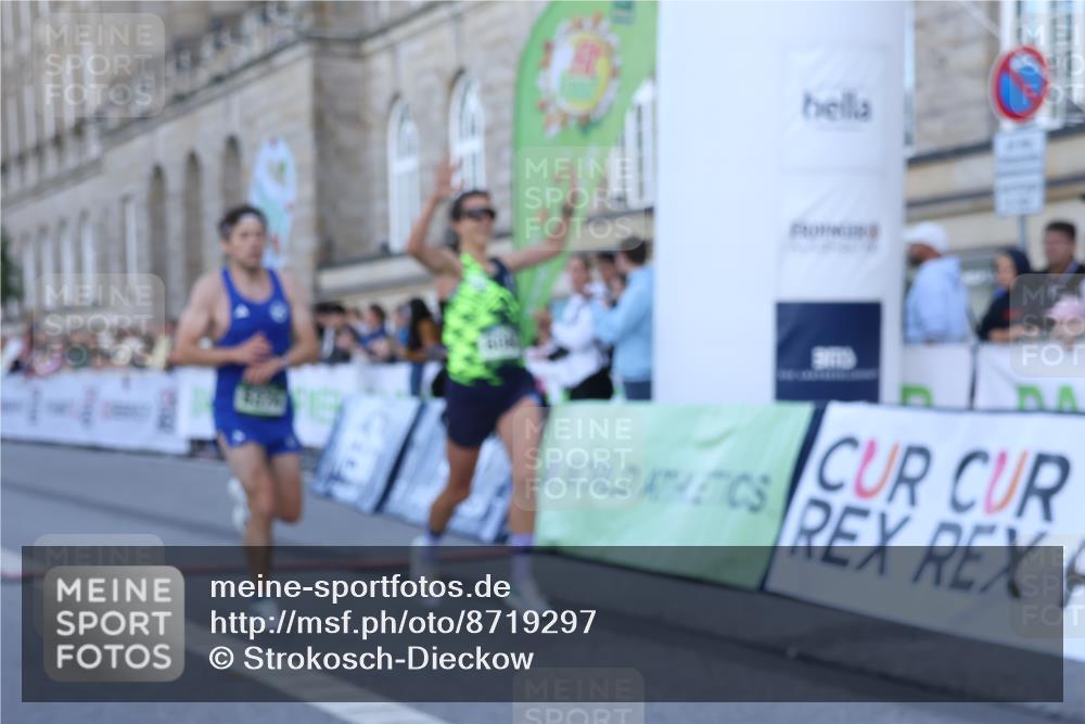 07.09.2025 - BARMER Alsterlauf Strokosch-Dieckow http://msf.ph/oto/8719297 07.09.2025 09:37:14 Ziel 4253, 5374, 5429, 6068, 8314 meine-sportfotos.de
