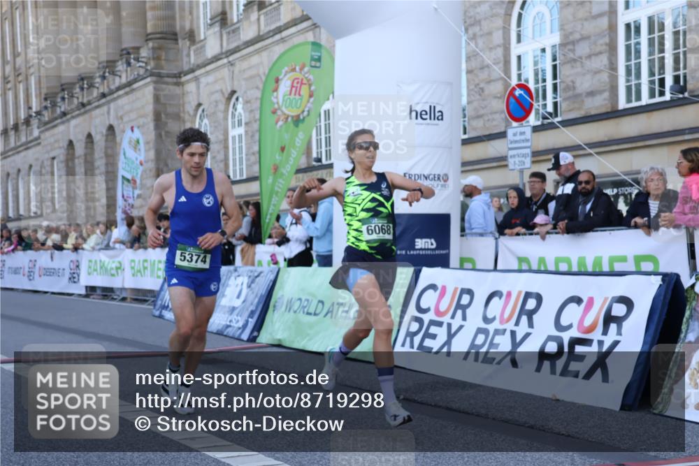 07.09.2025 - BARMER Alsterlauf Strokosch-Dieckow http://msf.ph/oto/8719298 07.09.2025 09:37:15 Ziel 4253, 5370, 5374, 5429, 6068, 8314 meine-sportfotos.de