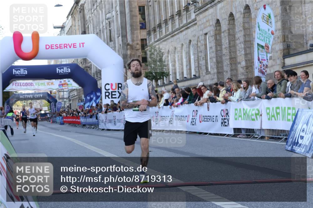 07.09.2025 - BARMER Alsterlauf Strokosch-Dieckow http://msf.ph/oto/8719313 07.09.2025 09:37:24 Ziel 3271, 4253, 5370, 6128 meine-sportfotos.de