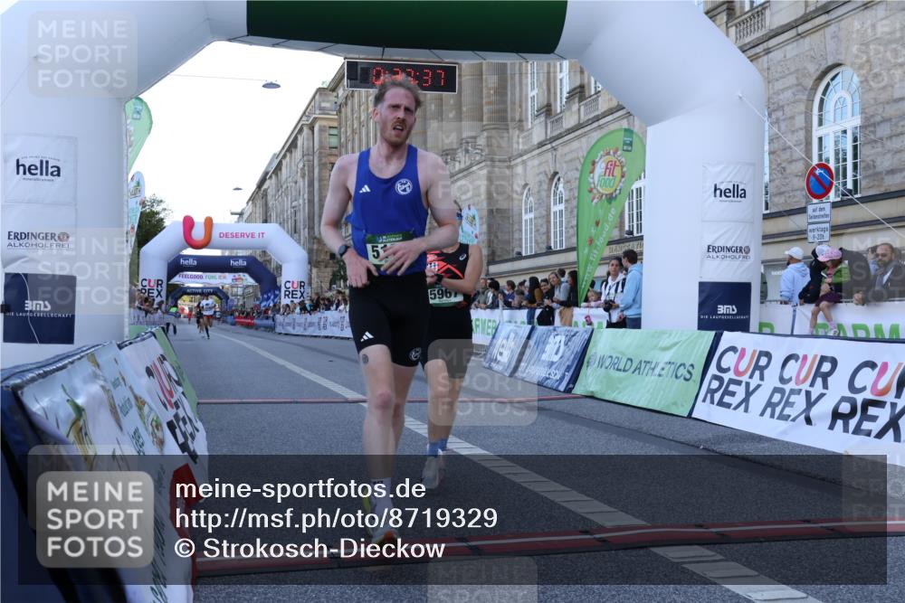 07.09.2025 - BARMER Alsterlauf Strokosch-Dieckow http://msf.ph/oto/8719329 07.09.2025 09:37:35 Ziel 5171, 5967, 6128 meine-sportfotos.de