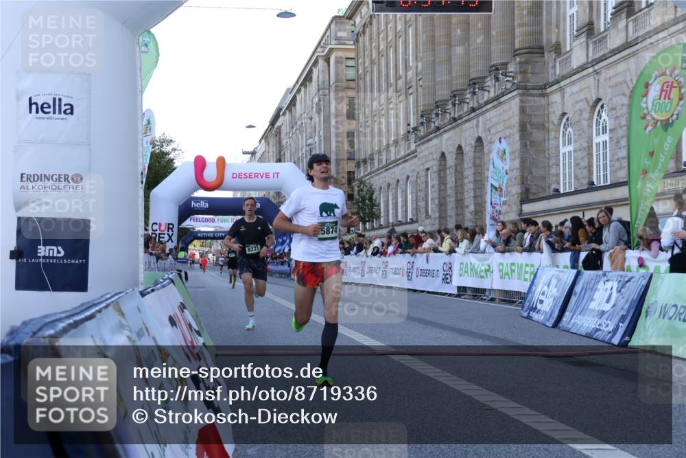 07.09.2025 - BARMER Alsterlauf Strokosch-Dieckow http://msf.ph/oto/8719336 07.09.2025 09:37:41 Ziel 8077, 8221 meine-sportfotos.de