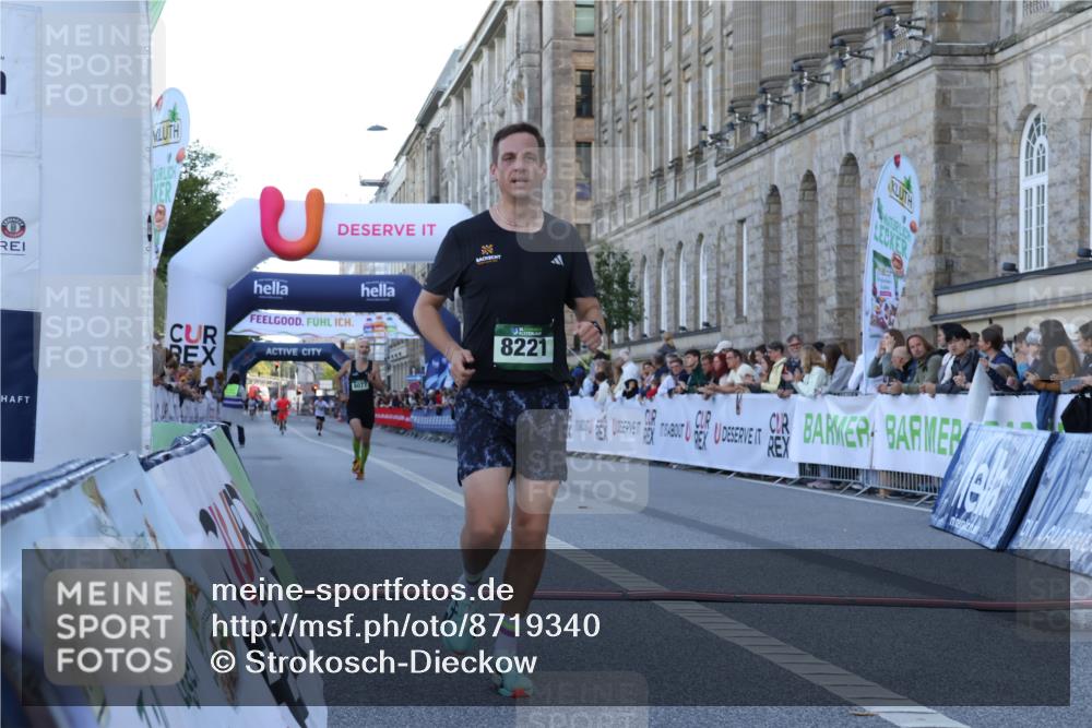 07.09.2025 - BARMER Alsterlauf Strokosch-Dieckow http://msf.ph/oto/8719340 07.09.2025 09:37:43 Ziel 8077, 8221 meine-sportfotos.de