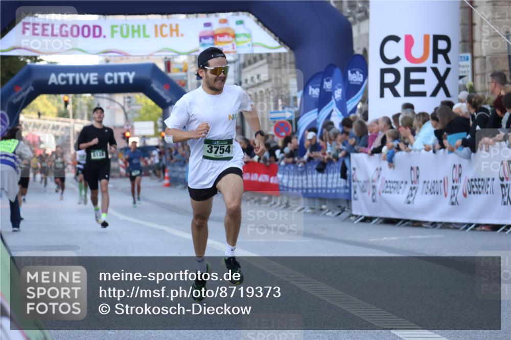 07.09.2025 - BARMER Alsterlauf Strokosch-Dieckow http://msf.ph/oto/8719373 07.09.2025 09:38:08 Ziel 3118, 3754 meine-sportfotos.de