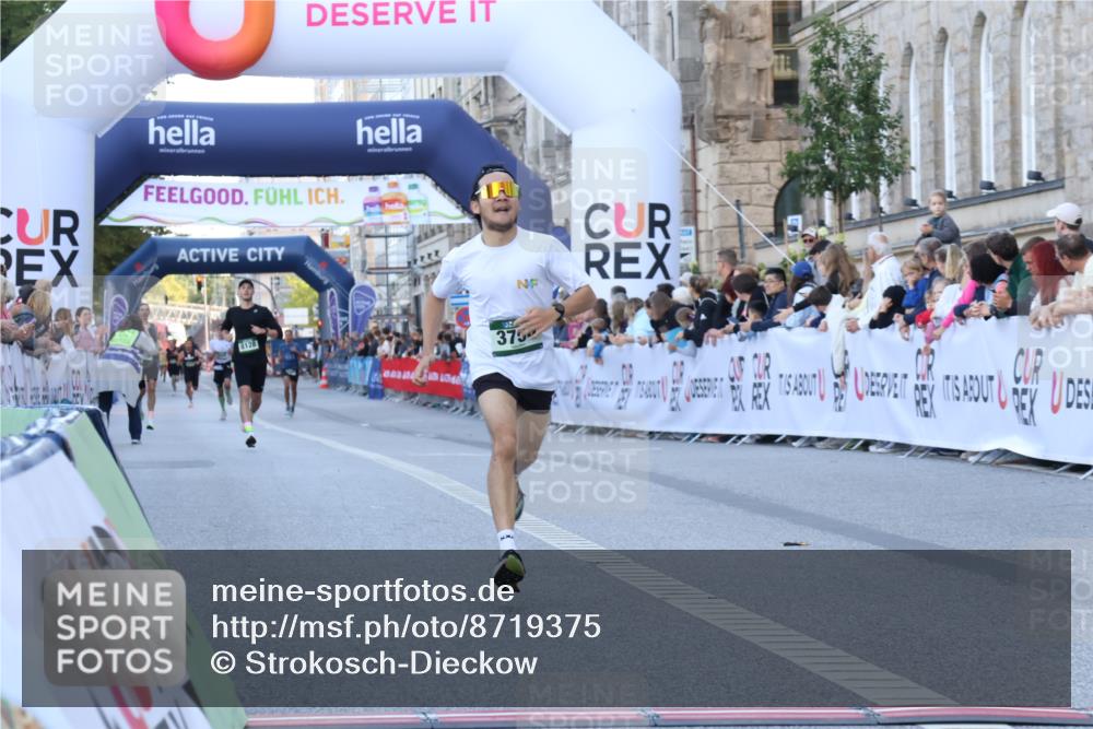 07.09.2025 - BARMER Alsterlauf Strokosch-Dieckow http://msf.ph/oto/8719375 07.09.2025 09:38:09 Ziel 3754, 8128 meine-sportfotos.de