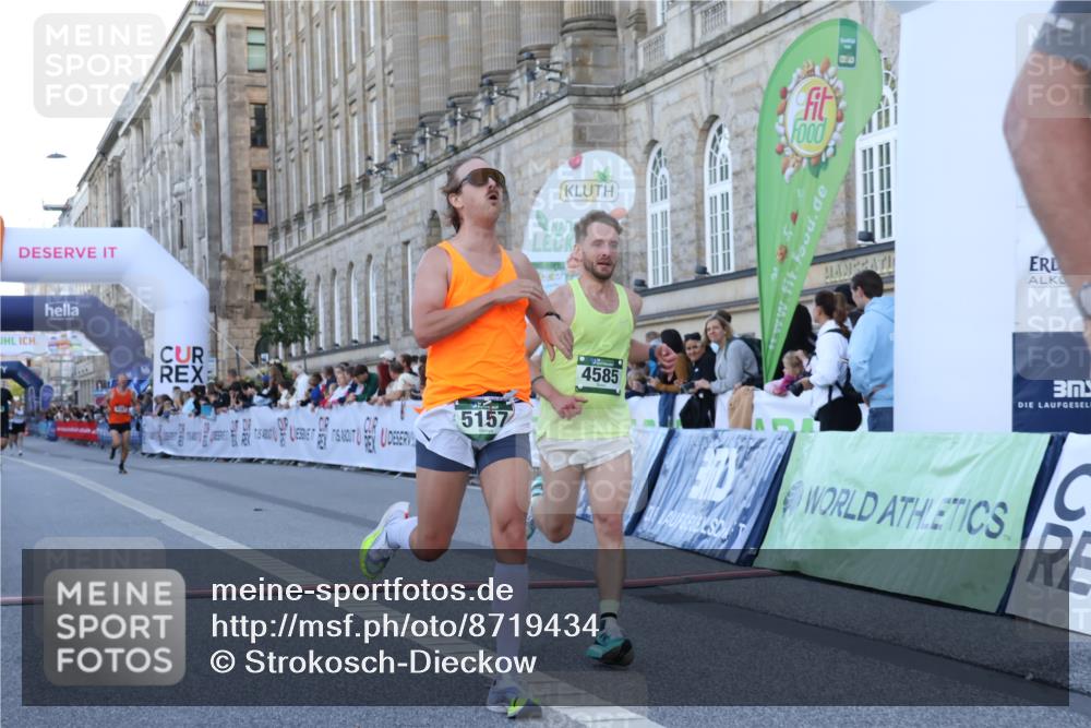 07.09.2025 - BARMER Alsterlauf Strokosch-Dieckow http://msf.ph/oto/8719434 07.09.2025 09:38:37 Ziel 2663, 4312, 4585, 5157, 5979, 6197 meine-sportfotos.de