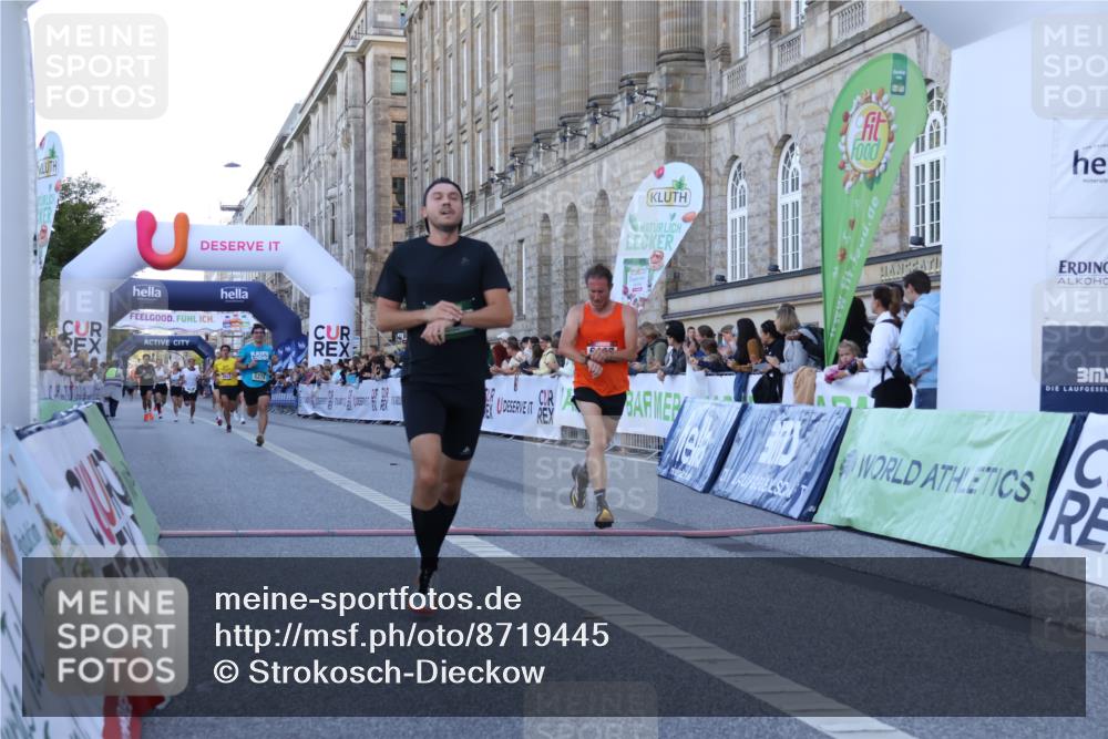 07.09.2025 - BARMER Alsterlauf Strokosch-Dieckow http://msf.ph/oto/8719445 07.09.2025 09:38:42 Ziel 2613, 4585, 5157, 5189, 5274, 5394, 5979, 6197 meine-sportfotos.de
