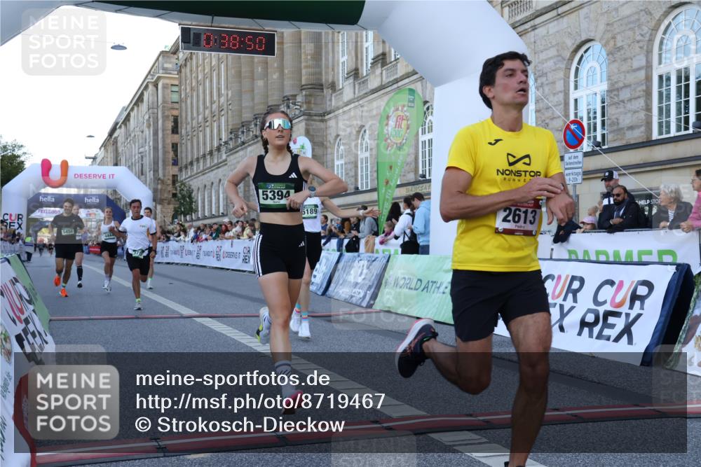 07.09.2025 - BARMER Alsterlauf Strokosch-Dieckow http://msf.ph/oto/8719467 07.09.2025 09:38:49 Ziel 2613, 3717, 4444, 4763, 5189, 5274, 5393, 5394, 5458, 5546 meine-sportfotos.de