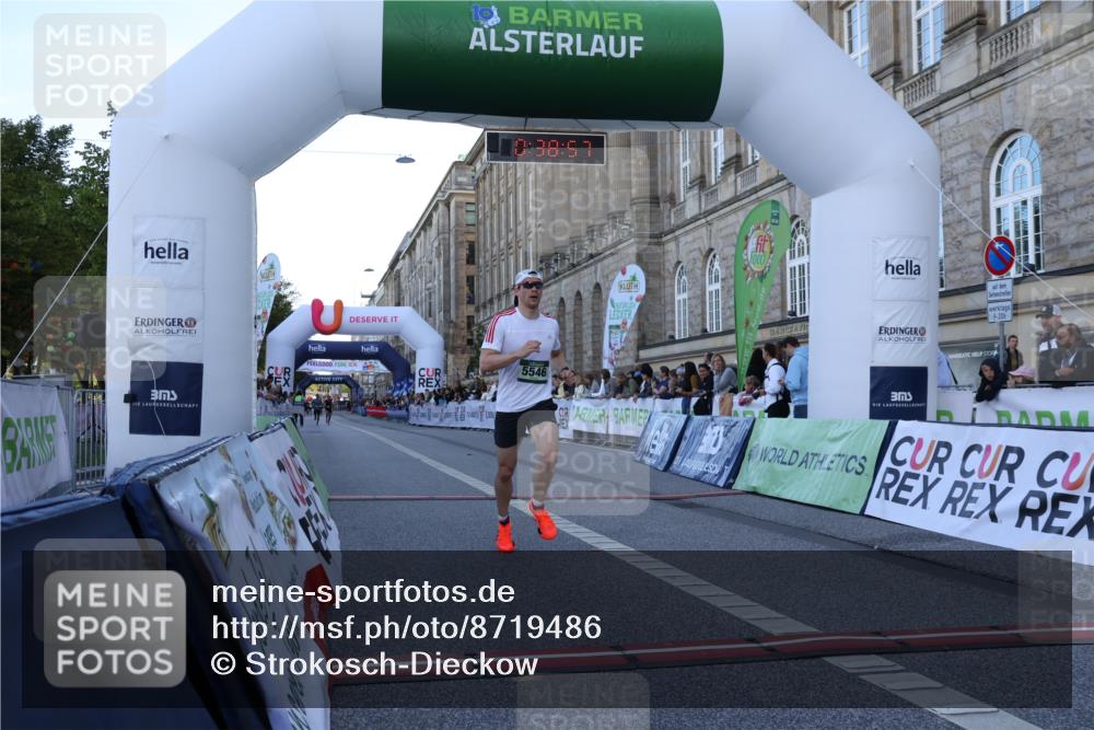 07.09.2025 - BARMER Alsterlauf Strokosch-Dieckow http://msf.ph/oto/8719486 07.09.2025 09:38:56 Ziel 4763, 5393, 5546 meine-sportfotos.de