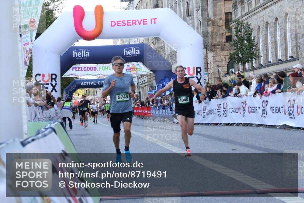07.09.2025 - BARMER Alsterlauf Strokosch-Dieckow http://msf.ph/oto/8719491 07.09.2025 09:39:04 Ziel 2238, 4040, 5749 meine-sportfotos.de