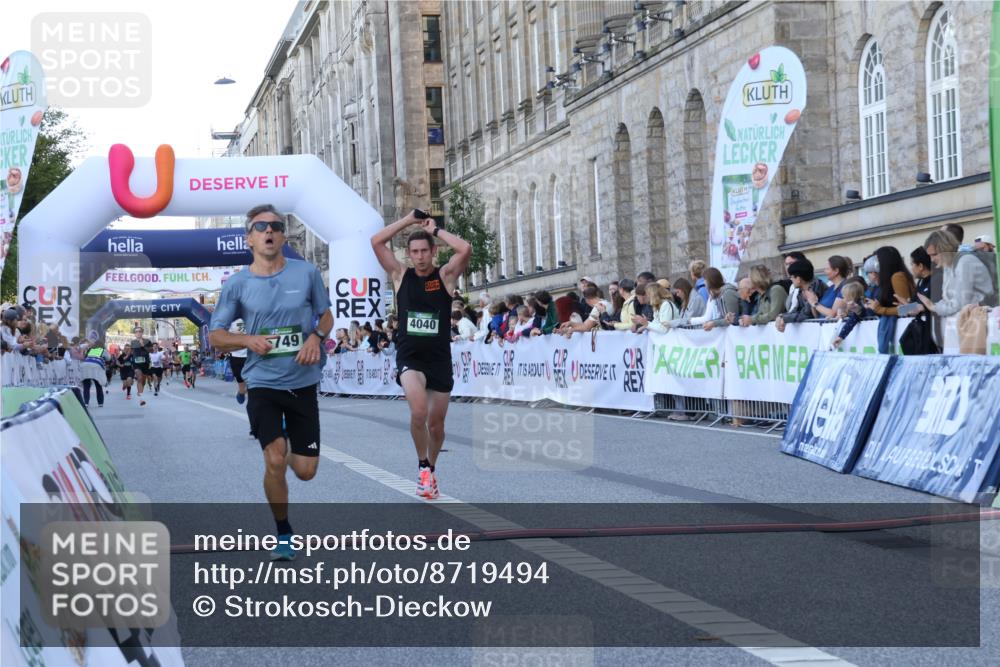 07.09.2025 - BARMER Alsterlauf Strokosch-Dieckow http://msf.ph/oto/8719494 07.09.2025 09:39:05 Ziel 2238, 4040, 5749 meine-sportfotos.de