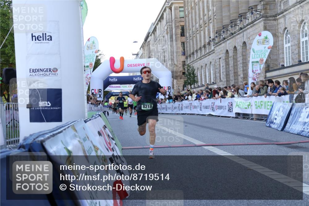 07.09.2025 - BARMER Alsterlauf Strokosch-Dieckow http://msf.ph/oto/8719514 07.09.2025 09:39:13 Ziel 2058, 2238, 8218, 8247 meine-sportfotos.de
