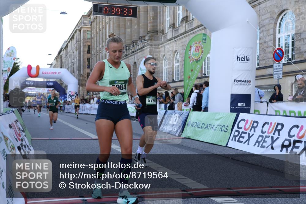 07.09.2025 - BARMER Alsterlauf Strokosch-Dieckow http://msf.ph/oto/8719564 07.09.2025 09:39:31 Ziel 2083, 3633, 3670, 4676, 4695, 5790, 5964, 5965, 6209, 6308 meine-sportfotos.de