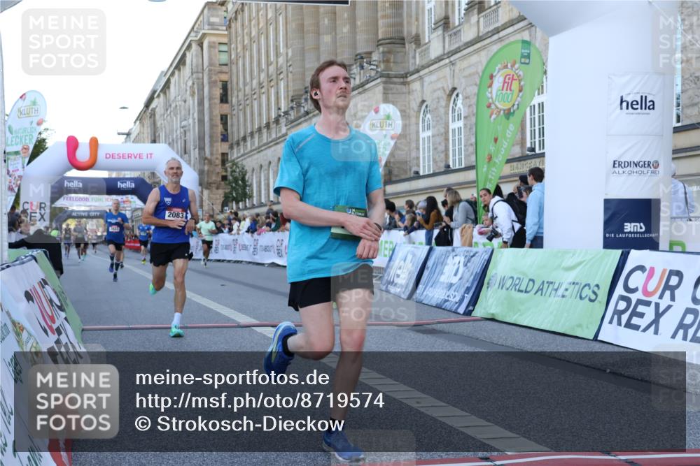 07.09.2025 - BARMER Alsterlauf Strokosch-Dieckow http://msf.ph/oto/8719574 07.09.2025 09:39:35 Ziel 2083, 3598, 3633, 4521, 4676, 4798, 5080, 5790, 6209, 6308 meine-sportfotos.de