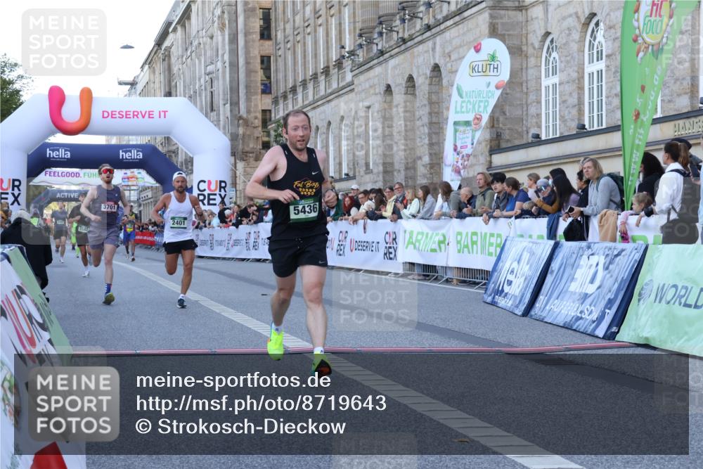 07.09.2025 - BARMER Alsterlauf Strokosch-Dieckow http://msf.ph/oto/8719643 07.09.2025 09:40:05 Ziel 2309, 2401, 2566, 2964, 3701, 3753, 5057, 5436, 5440, 5582 meine-sportfotos.de