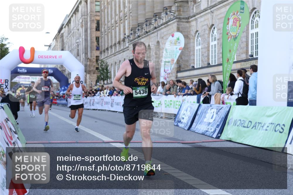 07.09.2025 - BARMER Alsterlauf Strokosch-Dieckow http://msf.ph/oto/8719644 07.09.2025 09:40:05 Ziel 2309, 2401, 2566, 2964, 3701, 3753, 5057, 5436, 5440, 5582 meine-sportfotos.de