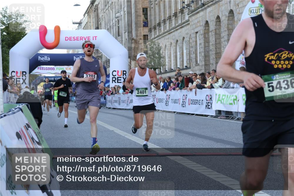 07.09.2025 - BARMER Alsterlauf Strokosch-Dieckow http://msf.ph/oto/8719646 07.09.2025 09:40:06 Ziel 2309, 2401, 2566, 2964, 3701, 3753, 5057, 5436, 5440, 5582 meine-sportfotos.de