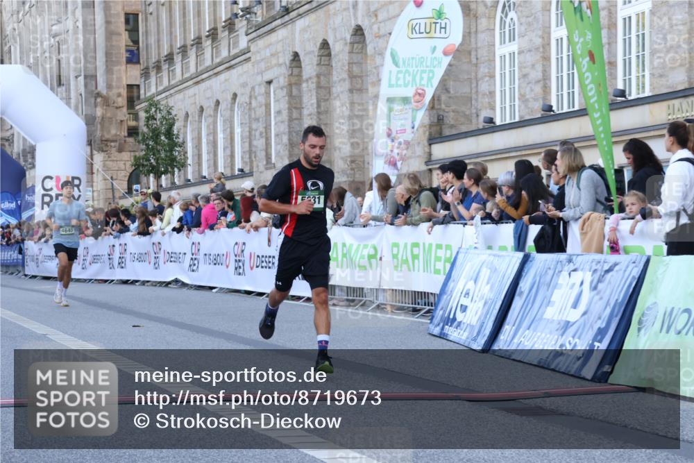 07.09.2025 - BARMER Alsterlauf Strokosch-Dieckow http://msf.ph/oto/8719673 07.09.2025 09:40:18 Ziel 2658, 4639, 4645, 4747, 4916, 5863, 5931, 6309, 8437 meine-sportfotos.de