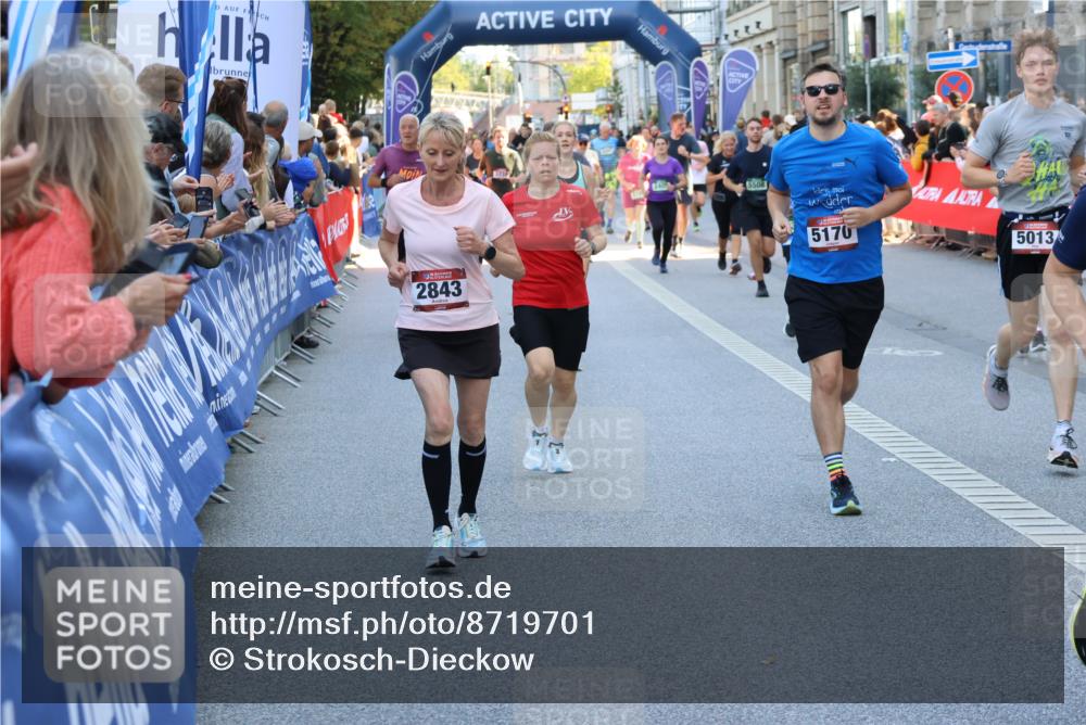 07.09.2025 - BARMER Alsterlauf Strokosch-Dieckow http://msf.ph/oto/8719701 07.09.2025 10:01:52 Ziel 2036, 2217, 2274, 2346, 2347, 2522, 2589, 2667, 2675, 2693, 2726, 2766, 2811, 2885, 2902, 2952, 3082, 3226, 3235, 3375, 3431, 3498, 3524, 3747, 3762, 3826, 3865, 3937, 4027, 4170, 4232, 4266, 4454, 4557, 4823, 4861, 5093, 5181, 5312, 5512, 5540, 5556, 5774, 5857, 5891, 6058, 6091, 6147, 6155, 8010, 8215, 8261, 8294, 8429 meine-sportfotos.de