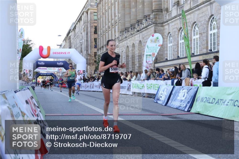 07.09.2025 - BARMER Alsterlauf Strokosch-Dieckow http://msf.ph/oto/8719707 07.09.2025 09:40:34 Ziel 2680, 3467, 3669, 5785, 5980, 6212, 8409 meine-sportfotos.de