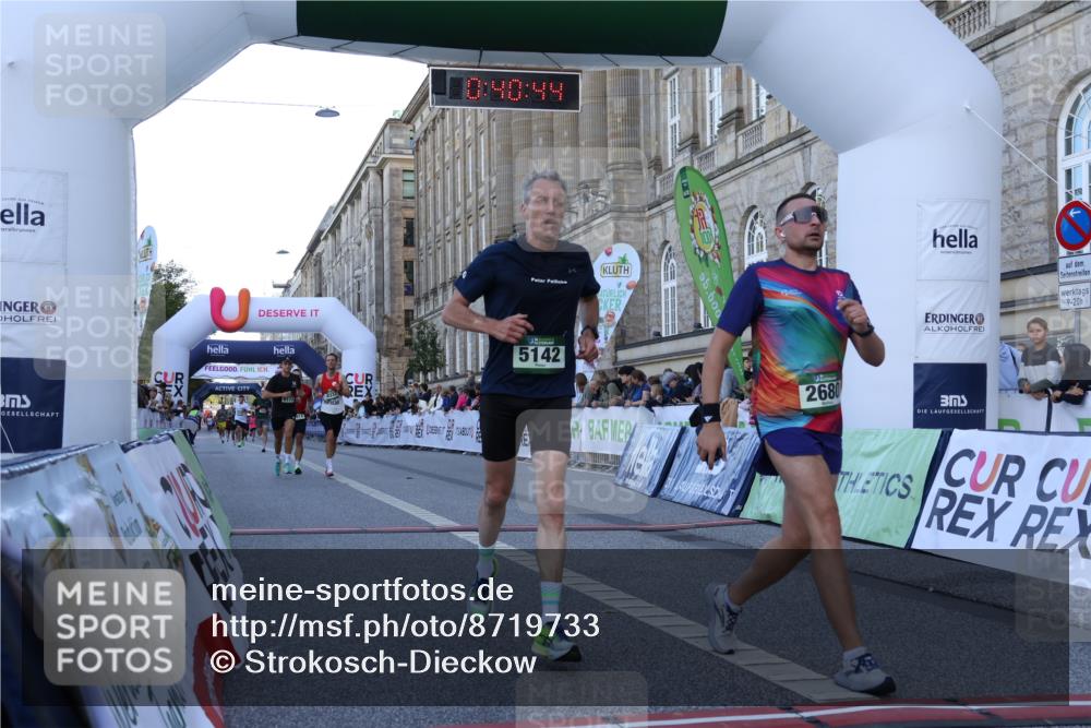 07.09.2025 - BARMER Alsterlauf Strokosch-Dieckow http://msf.ph/oto/8719733 07.09.2025 09:40:43 Ziel 2358, 2680, 2914, 5142, 6212, 8173, 8337 meine-sportfotos.de