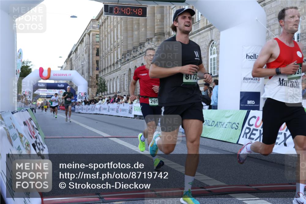 07.09.2025 - BARMER Alsterlauf Strokosch-Dieckow http://msf.ph/oto/8719742 07.09.2025 09:40:47 Ziel 2358, 2914, 5142, 5243, 6040, 8173, 8337 meine-sportfotos.de