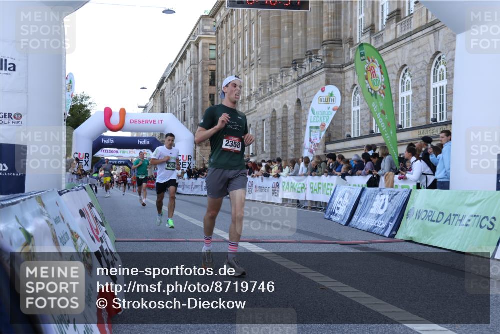 07.09.2025 - BARMER Alsterlauf Strokosch-Dieckow http://msf.ph/oto/8719746 07.09.2025 09:40:50 Ziel 2358, 2914, 3673, 3979, 5243, 6040, 8173, 8337 meine-sportfotos.de