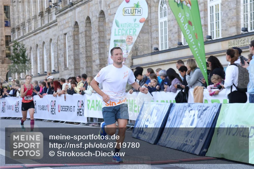 07.09.2025 - BARMER Alsterlauf Strokosch-Dieckow http://msf.ph/oto/8719780 07.09.2025 09:41:06 Ziel 2583, 2677, 3296, 4305, 4307, 4498, 5210, 5392, 5528, 5635, 6104, 6307, 8424, 8435, 8455 meine-sportfotos.de