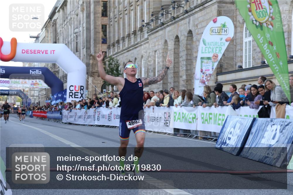 07.09.2025 - BARMER Alsterlauf Strokosch-Dieckow http://msf.ph/oto/8719830 07.09.2025 09:41:29 Ziel 3097, 3516, 4692 meine-sportfotos.de