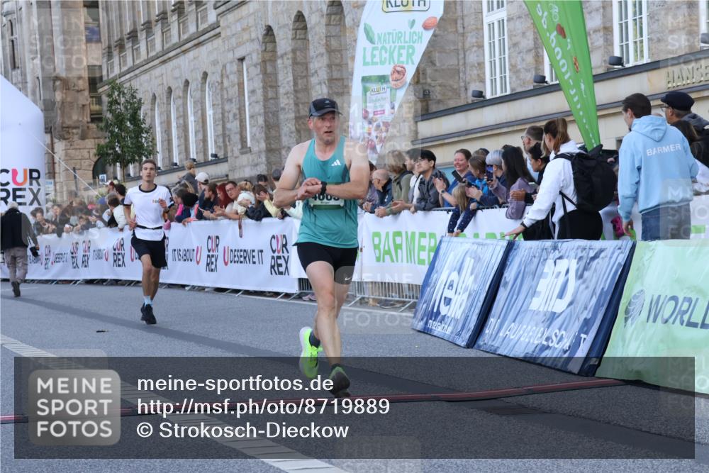 07.09.2025 - BARMER Alsterlauf Strokosch-Dieckow http://msf.ph/oto/8719889 07.09.2025 09:42:03 Ziel 2097, 2250, 3163, 4383, 4665, 4745, 5149, 6139, 6306 meine-sportfotos.de