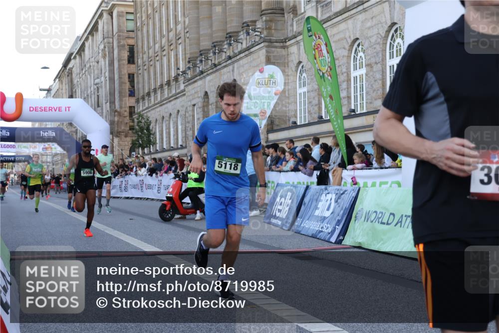 07.09.2025 - BARMER Alsterlauf Strokosch-Dieckow http://msf.ph/oto/8719985 07.09.2025 09:43:00 Ziel 2111, 3079, 3561, 5118, 5213, 5906, 6253, 6297, 6335, 8265, 8408 meine-sportfotos.de