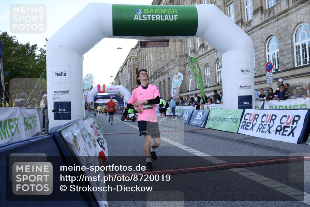 07.09.2025 - BARMER Alsterlauf Strokosch-Dieckow http://msf.ph/oto/8720019 07.09.2025 09:43:15 Ziel 3572, 4594, 5449, 5662 meine-sportfotos.de