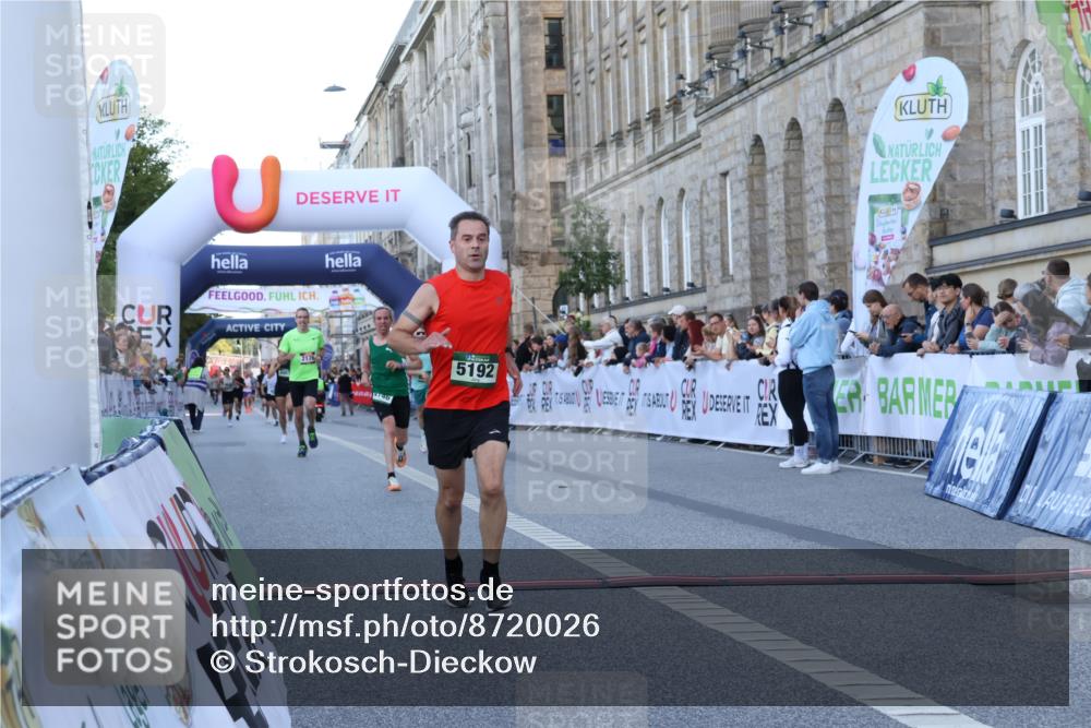 07.09.2025 - BARMER Alsterlauf Strokosch-Dieckow http://msf.ph/oto/8720026 07.09.2025 09:43:24 Ziel 2176, 4146, 4963, 5192, 8270 meine-sportfotos.de