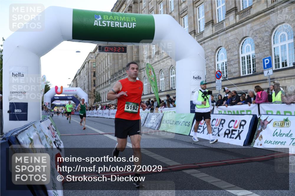 07.09.2025 - BARMER Alsterlauf Strokosch-Dieckow http://msf.ph/oto/8720029 07.09.2025 09:43:26 Ziel 2176, 4146, 4963, 5192, 8270 meine-sportfotos.de